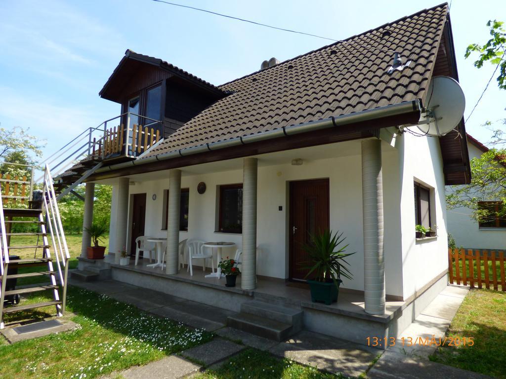 Fábián Apartman-ház Szantod Quarto foto