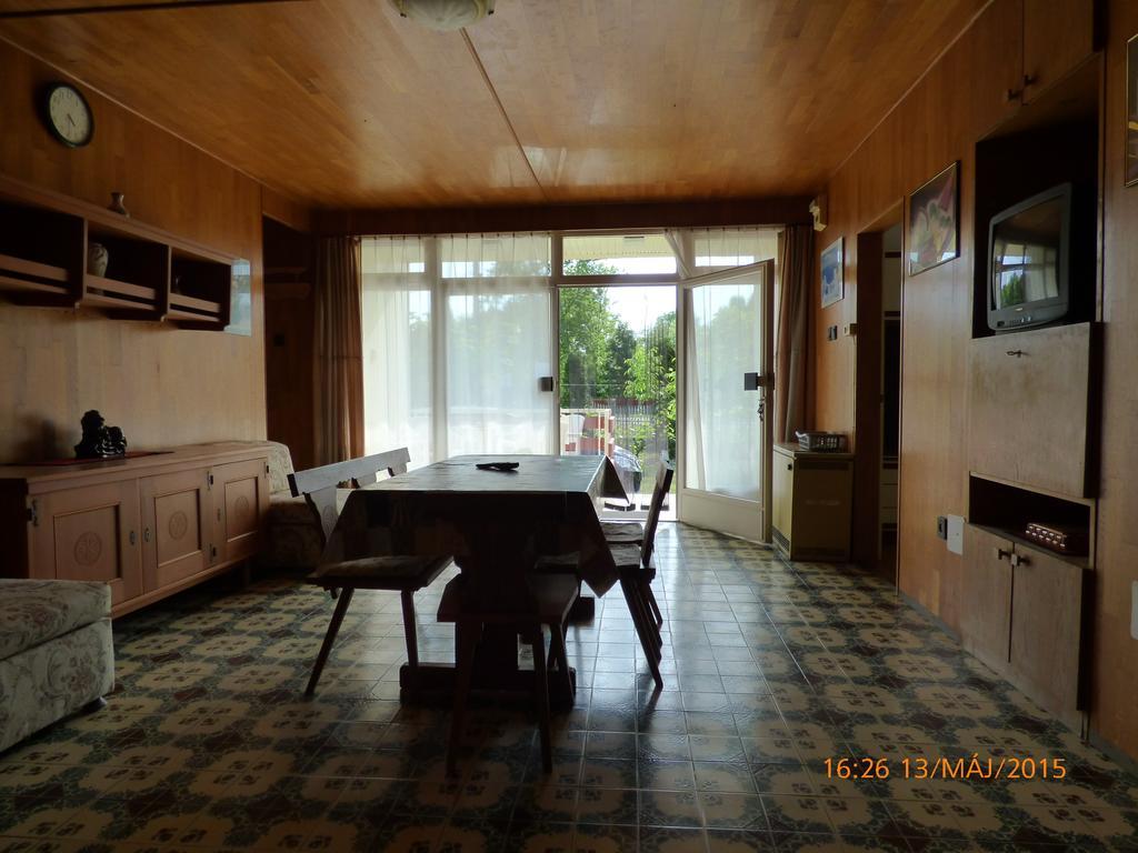 Fábián Apartman-ház Szantod Quarto foto