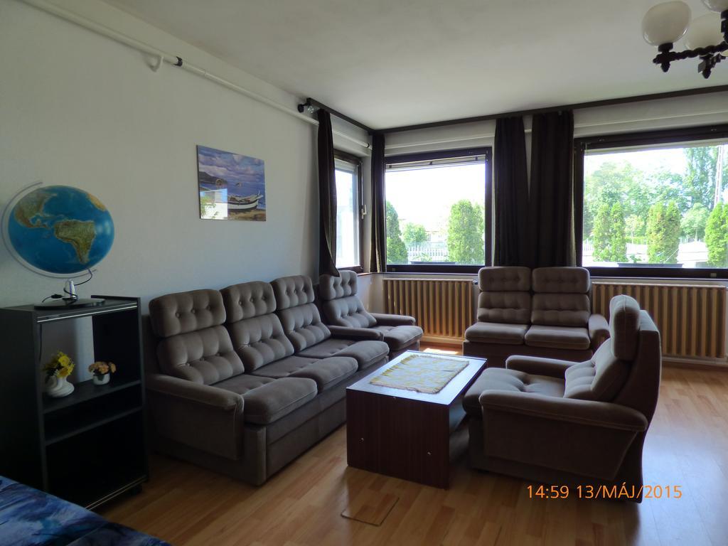 Fábián Apartman-ház Szantod Quarto foto