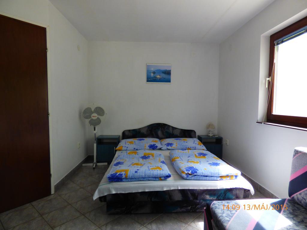 Fábián Apartman-ház Szantod Quarto foto