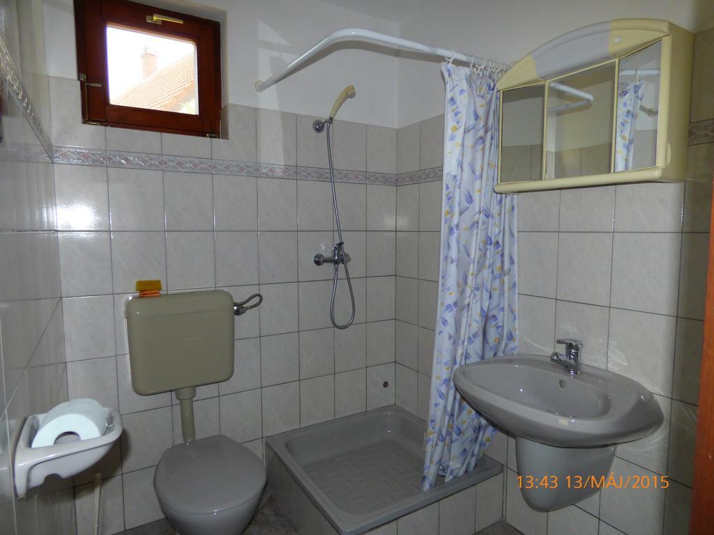 Fábián Apartman-ház Szantod Quarto foto